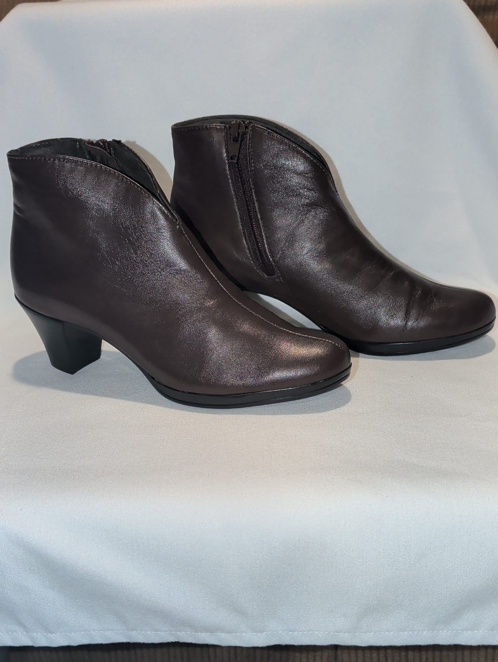 Munro Dark Brown Leather Ankle Booties with Side Zipper